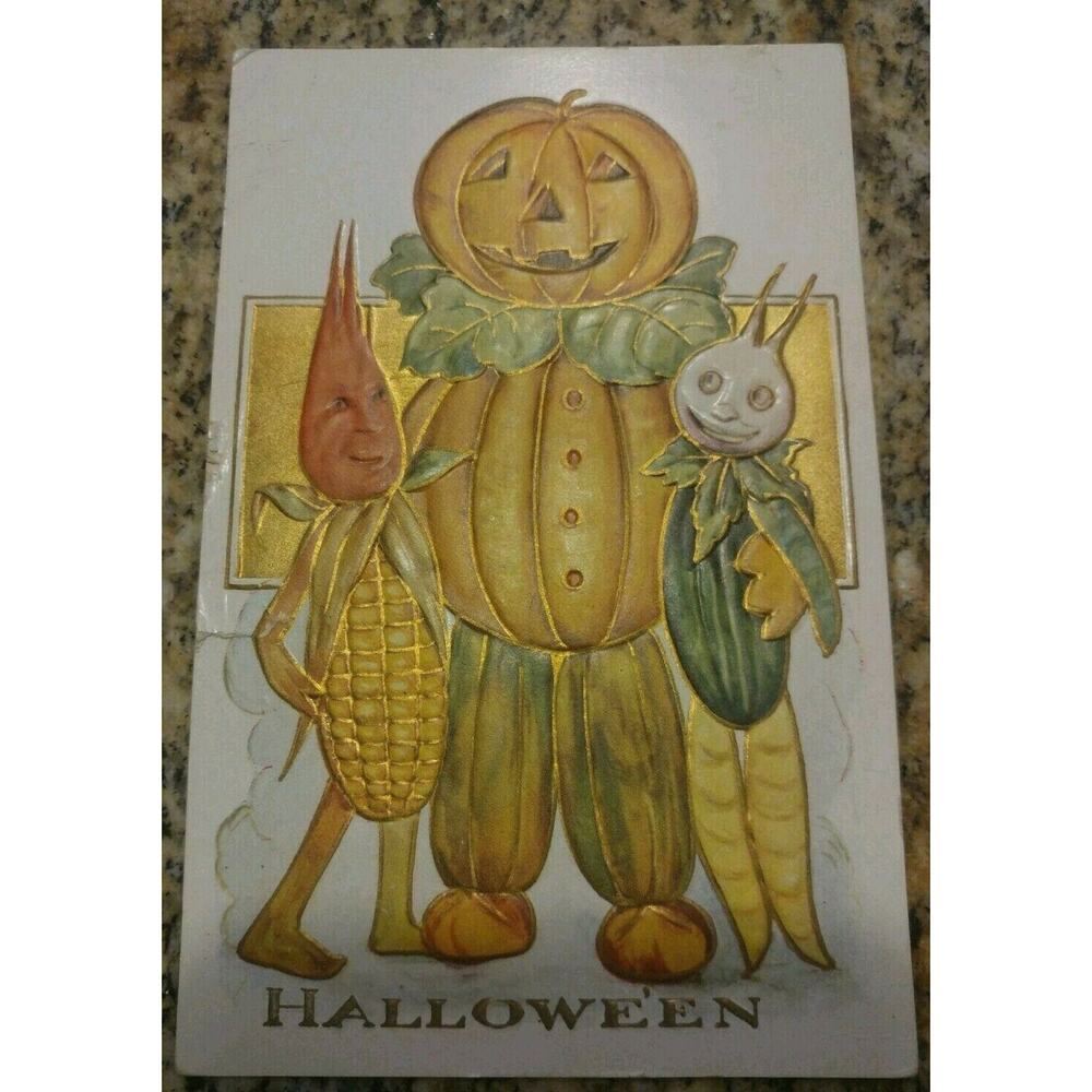 HALLOWEEN POSTCARD Anthropomorphic 1900s 1 cent stamp HALLOWEEN Embossed